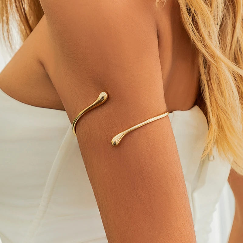 Vintage Water Drop Cuff Bangle™